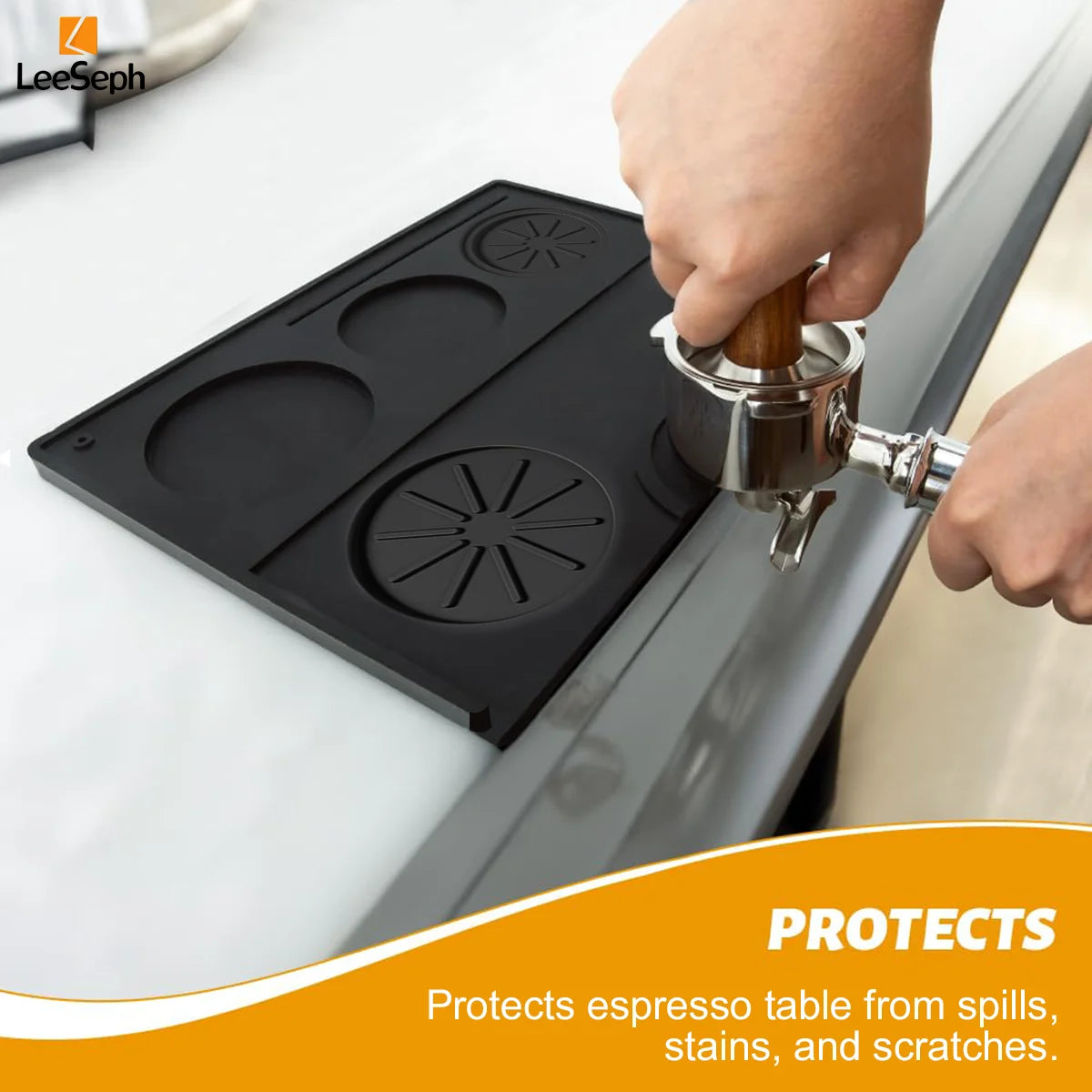 Espresso tamping mat in black silicone with spill protection for 58mm portafilter compatibility