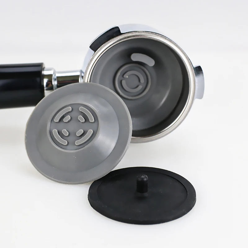 58mm backflush portafilter disc in gray and black, compatible with espresso machines for cleaning